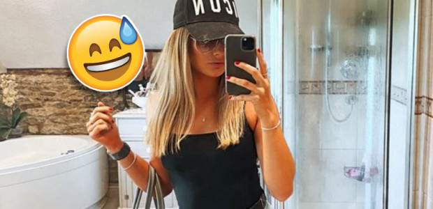 Na internete zverejnila svoju selfie. Až neskôr zistila, že je na nej aj jej priateľ, vykonávajúci veľkú potrebu